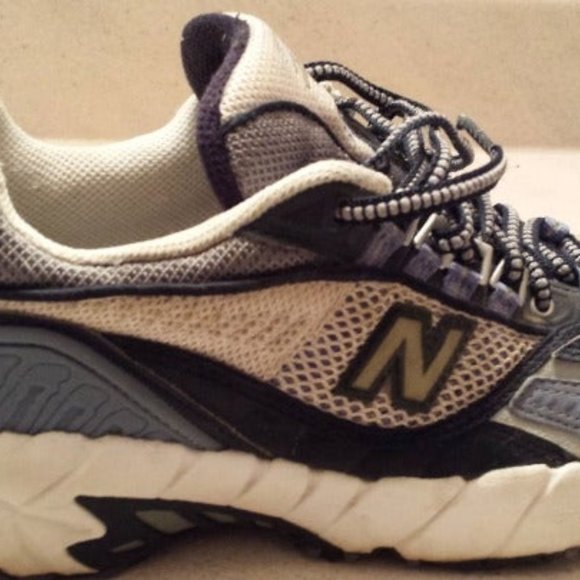 New Balance 805 Women's Running Shoes Blue Gray - Picture 3 of 4